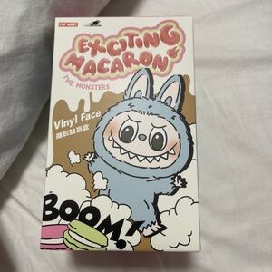 The Monsters Labubu Macaron: Toffee